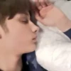 Hueningkai moods by 5