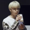 Hueningkai moods by 7