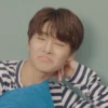 Stray kids y by 24