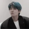 せ jeongin 📦 :; by 29
