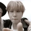 せ han jisung 🧦 :; by 30