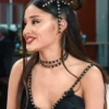 Ariana Grande 🧉 ; @HyalineWings 8