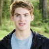 Cody Christian 🥞 14