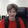 Byun Baekhyun:; 🥨 by @kpopstickerssss 25