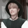 Han Jisung:; 🦇 by @kpopstickerssss 8