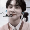 #mood: jungwon ;: by 8
