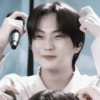 #mood: jungwon ;: by 16