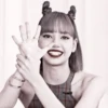 🫐 Lisa by @asyjii :: 13