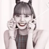 🫐 Lisa by @asyjii :: 23