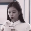 Jennie @k_jennifer :: 17