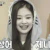 ‹‹ mood: jennie:: by 25