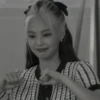 • jennie ✍️ 26