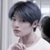 Jeongin ;; 13