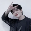 Jeongin ;; 20