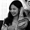 Jennie , kim 25