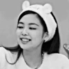 Jennie , kim 26