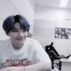 Jeongin ;; 26