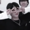 Hyunjin by 13