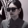 Jennierubyjane by 25
