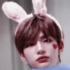 Hyunjin by 27