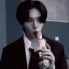 あ mood hyunjin :; by 20