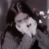 ミ 🥩 Jennie :: 7