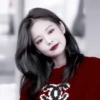 ミ 🥩 Jennie :: 12
