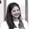 𖠿 :: JENNIE 𖥻 9
