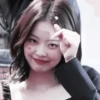 Jennie | 18