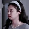 ミ 🥩 Jennie :: 17
