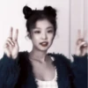や jennie 🪐 ;: 17
