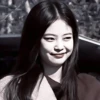 𖠿 :: JENNIE 𖥻 21