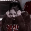 ミ 🥩 Jennie :: 29