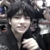 𖥻 🧉 : hyunjin : by 25