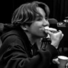 𓆤. jhope's moōd ❩ ─ 8