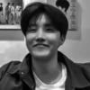 𓆤. jhope's moōd ❩ ─ 28