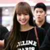 €~× Lisa | | 5