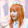 €~× Lisa | | 9