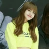 €~× Lisa | | 13