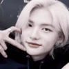 Hyunjin @help_ice_prince 8