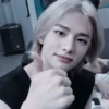 𝅄 ャﾞ hyunjin. ;: @smstickerr 7