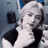 Hyunjin @help_ice_prince 12
