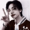 Hyunjin @help_ice_prince 13