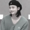 ャ🐟›` hyunjin by @hlwoodstickers 17