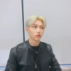 ,Lee felix Vlive. 18