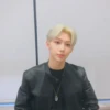 ,Lee felix Vlive. 20