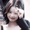 Jennie | @sunneltieeki :: 17