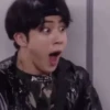 BTS7°.• ( ) 29