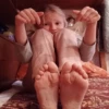 @GirlsFootBot 11