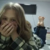 @GirlsFootBot 15
